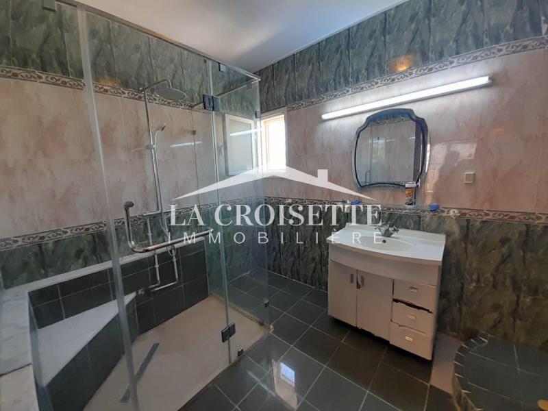 Triplex S+5 à Gammarth